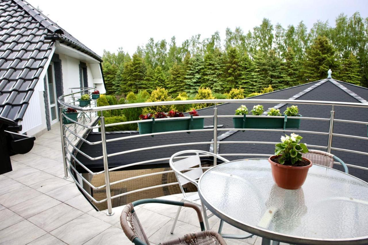 Brydar With Sauna, Swimming Pool And Jacuzzi Mielno  Exterior photo
